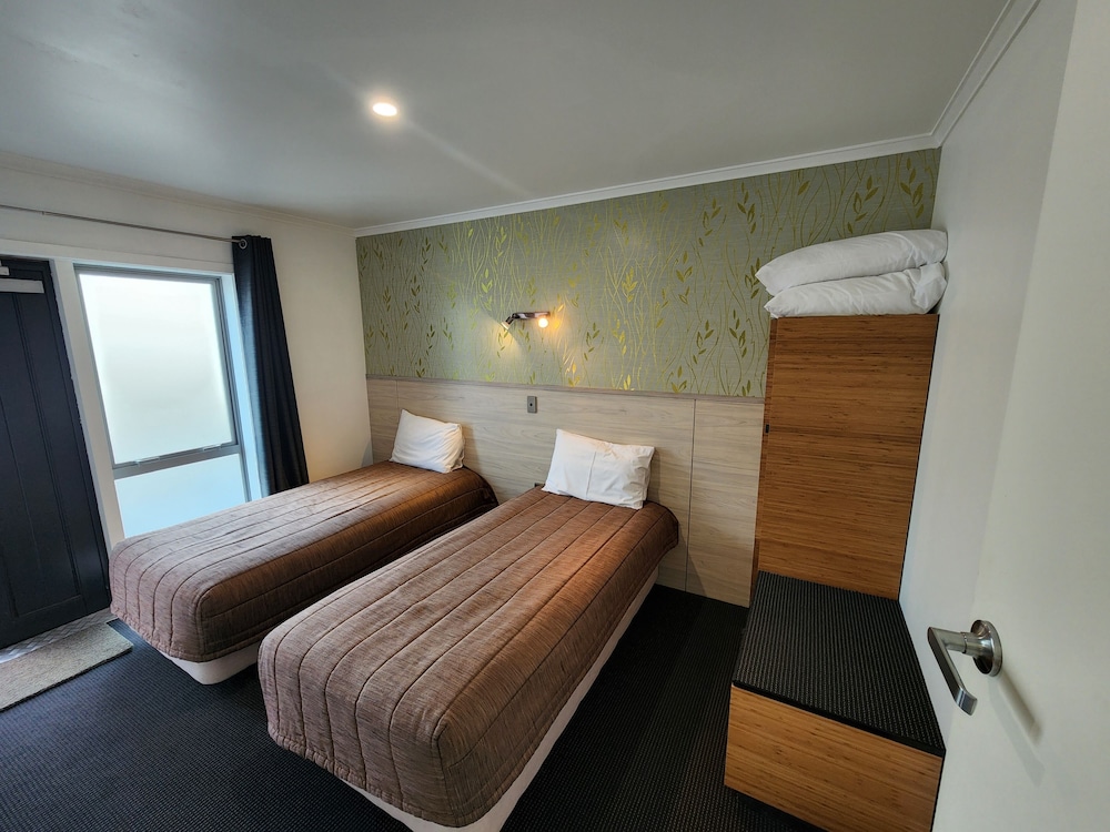 Family Suite, 1 Bedroom, Non Smoking, Kitchenette