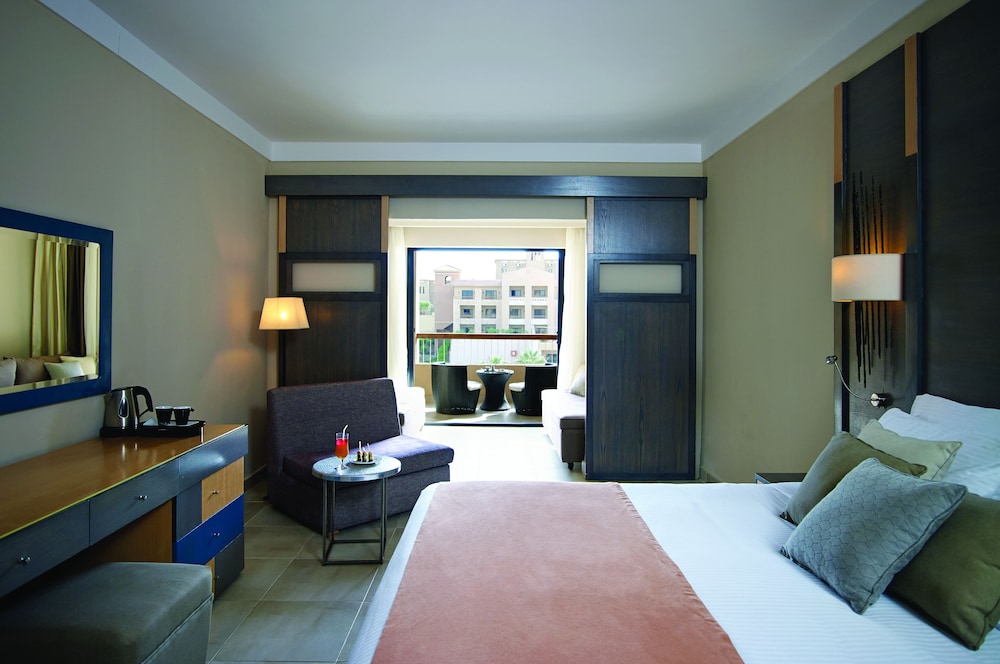 Available room