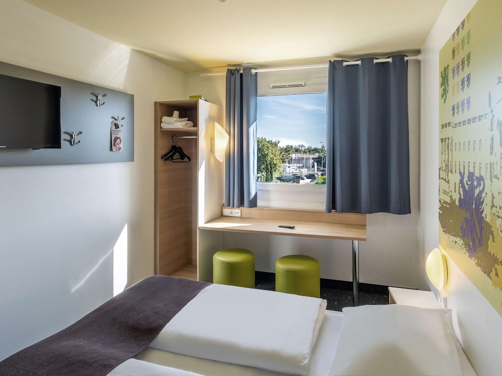 Double Room - Photo 4