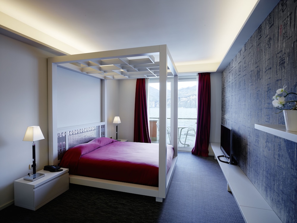 Junior Suite, Balcony, Lake View (Superior, 3 people) photo 3
