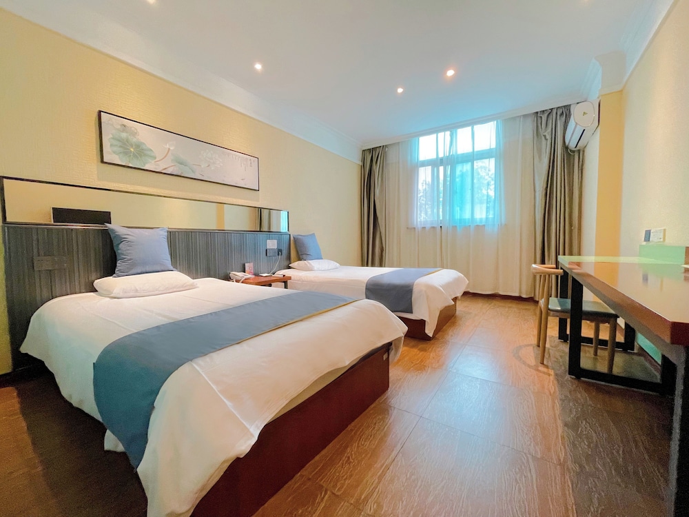 Superior Twin Room photo 1