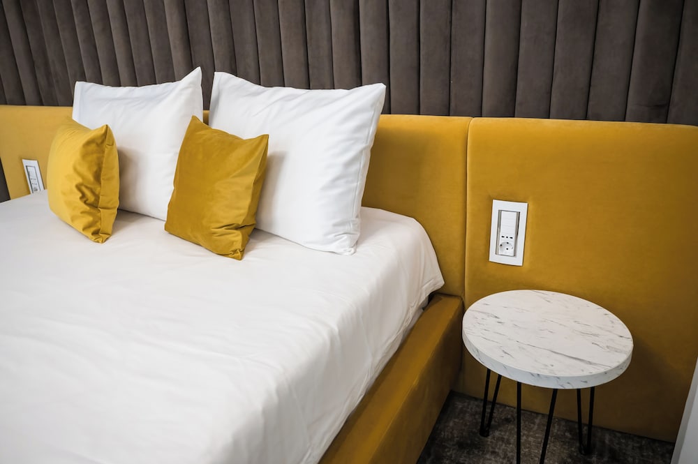 Deluxe Double Room, City View