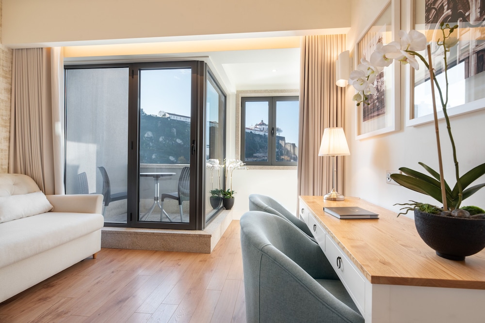 Premium Room, River View