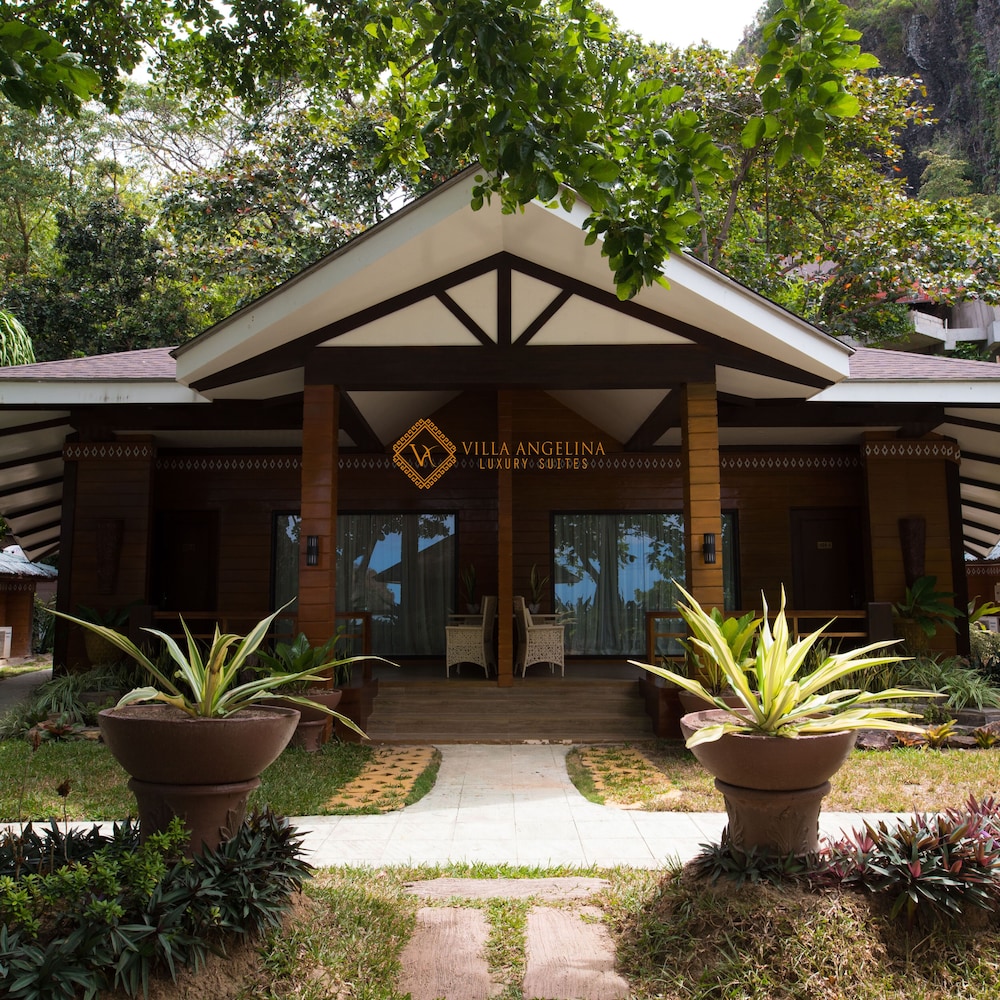 Premium Villa photo 2