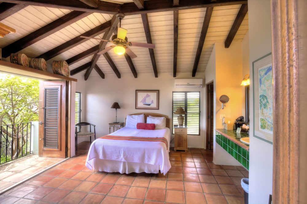 Romantic Room, 1 Bedroom, Ocean View (Caribbean Rooms - Queen)