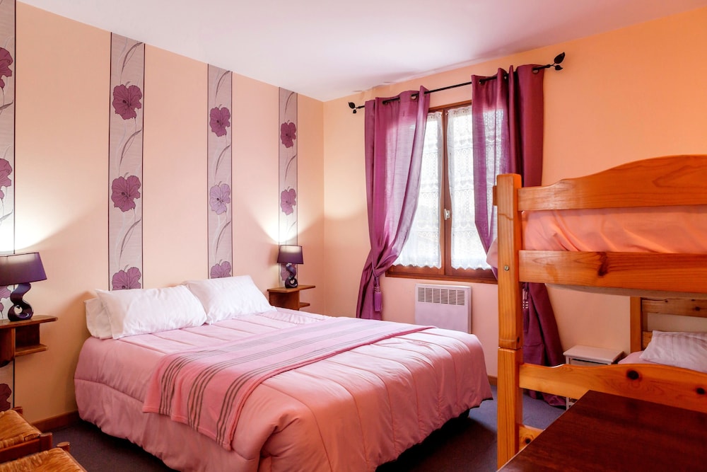 Quadruple Room photo 1