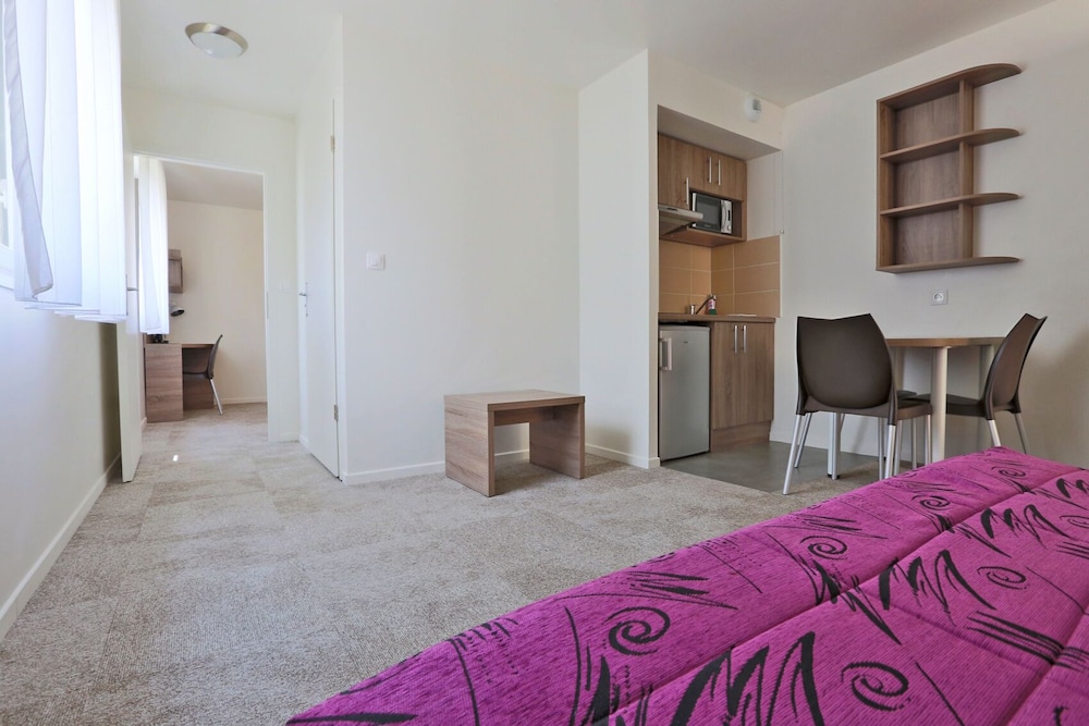 Comfort Apartment, 1 Double Bed with Sofa bed, Non Smoking (4 People) photo 3