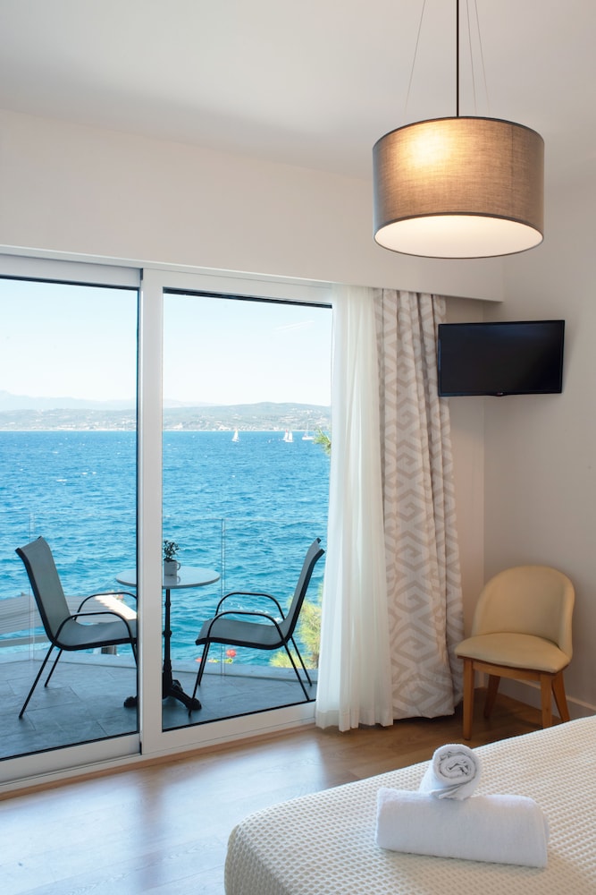 Family Room, Sea View photo 2