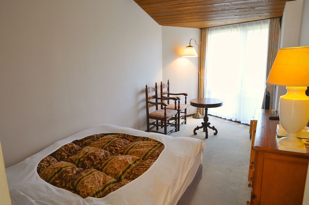 [Mountain View] Semi-Double Room (Halfboard: Buffet) (Bed Width: 130cm), Non Smoking photo 2