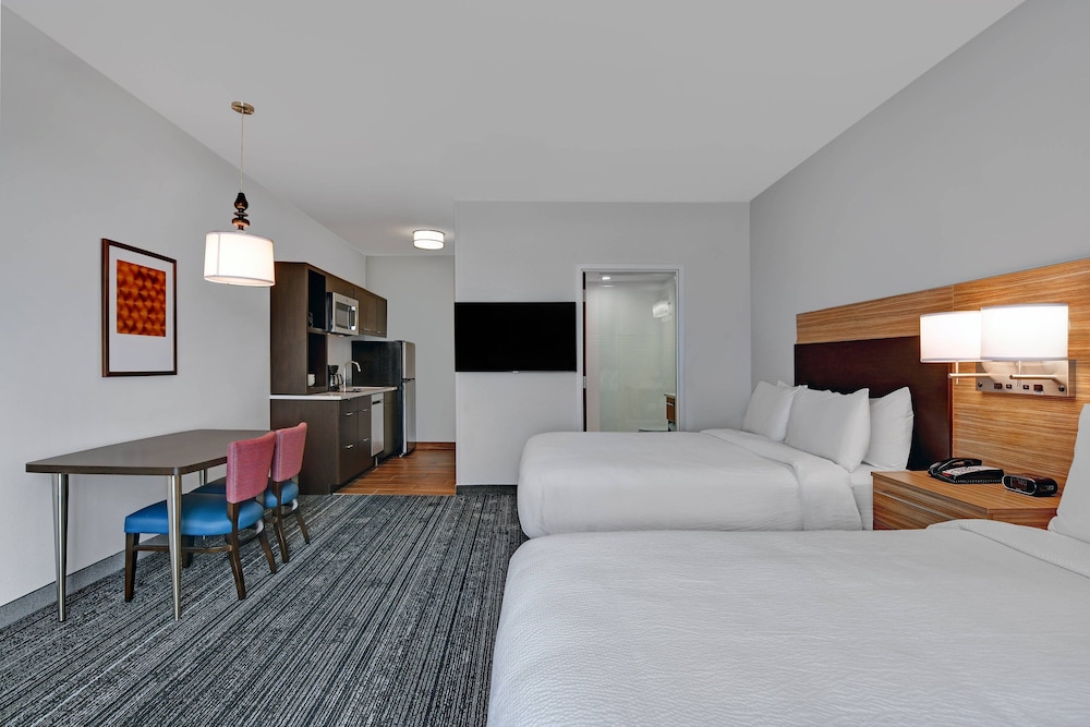 Studio, 2 Queen Beds - Photo 2