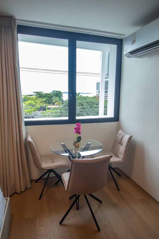 SUITE KINGSTON photo 3