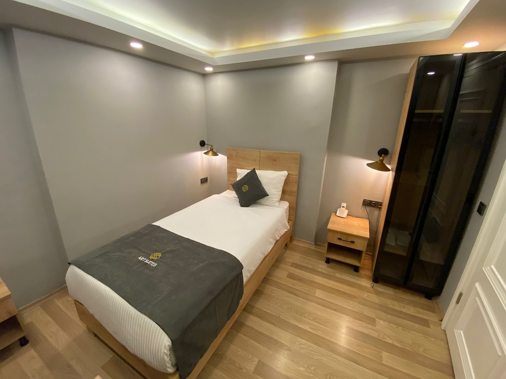 Economy Twin Room, 2 Bedrooms photo 1