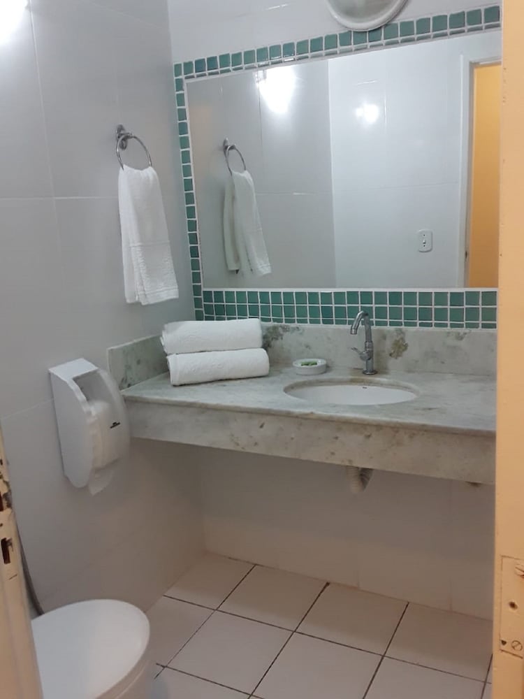Deluxe Triple Room - Photo 5
