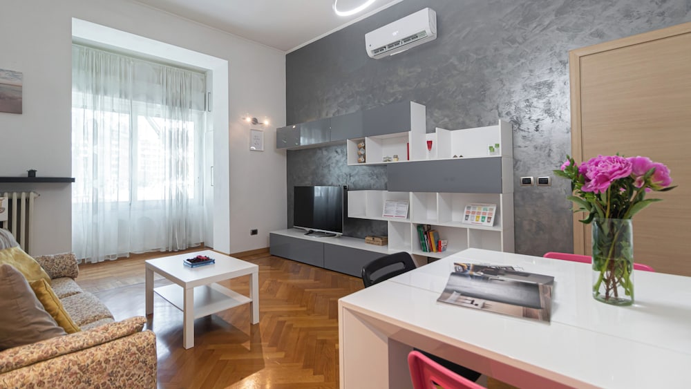 Apartment (1 Bedroom)