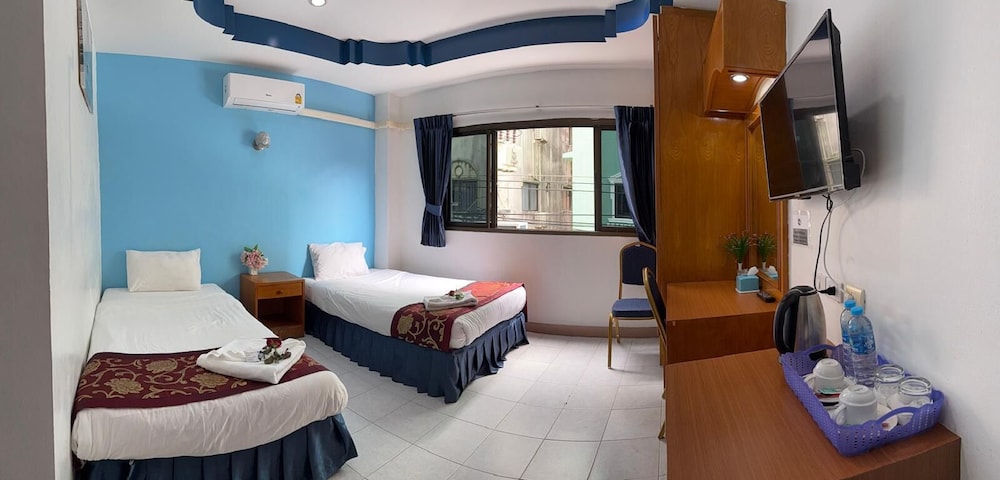 Deluxe Double Room, City View - Photo 1