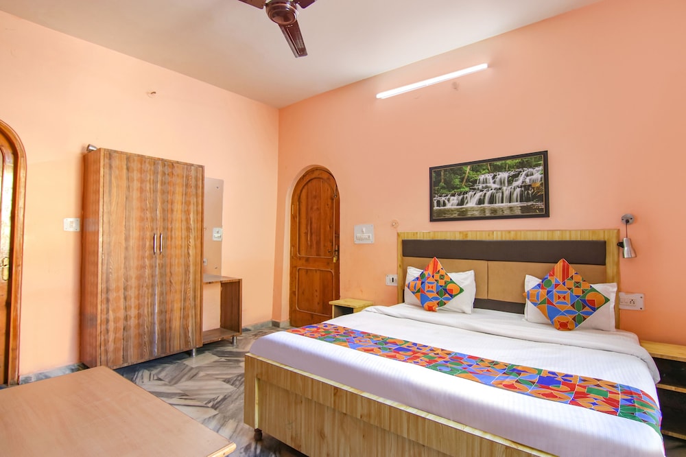 Deluxe Room - Photo 3