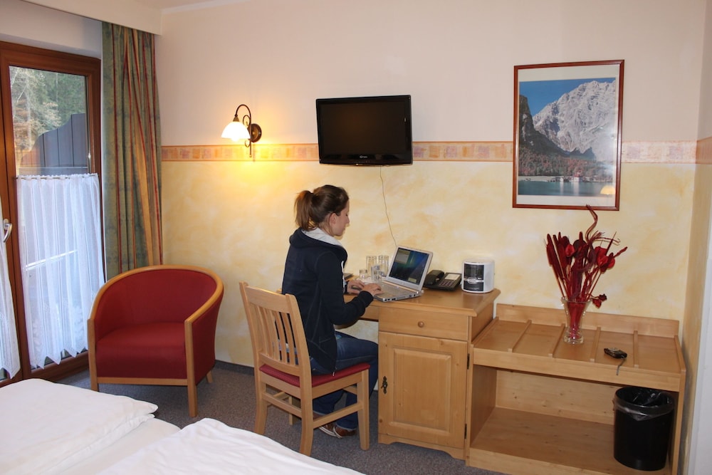 Comfort Double Room, 1 King Bed, Mountain View, Mountainside photo 2