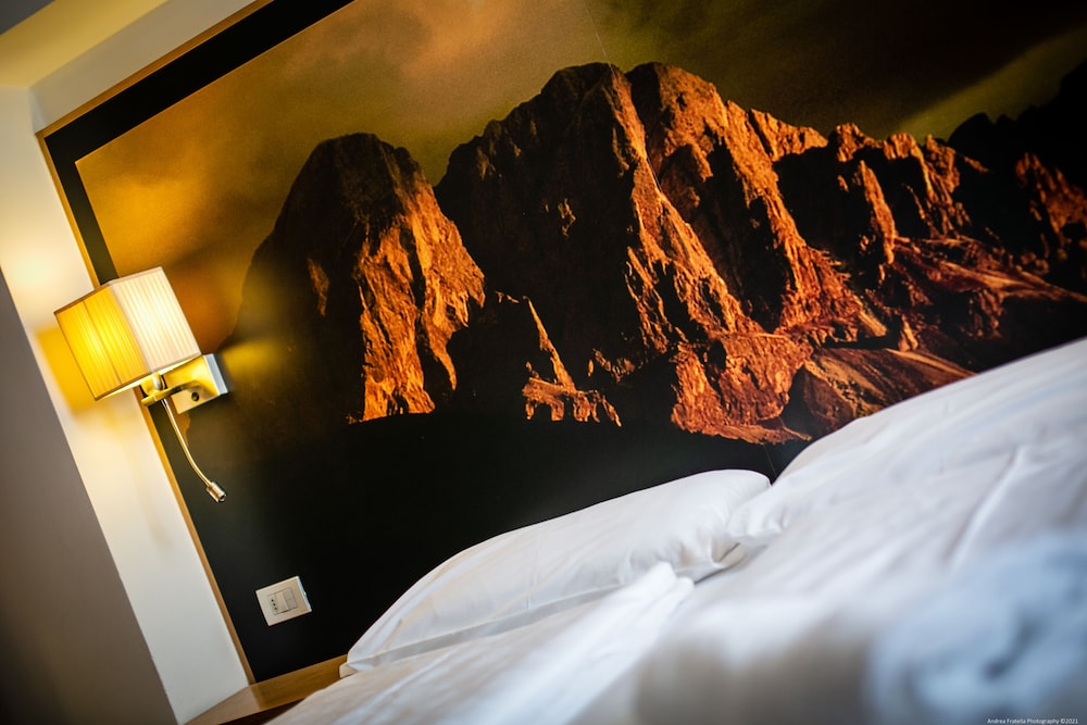 Deluxe Room - Photo 10