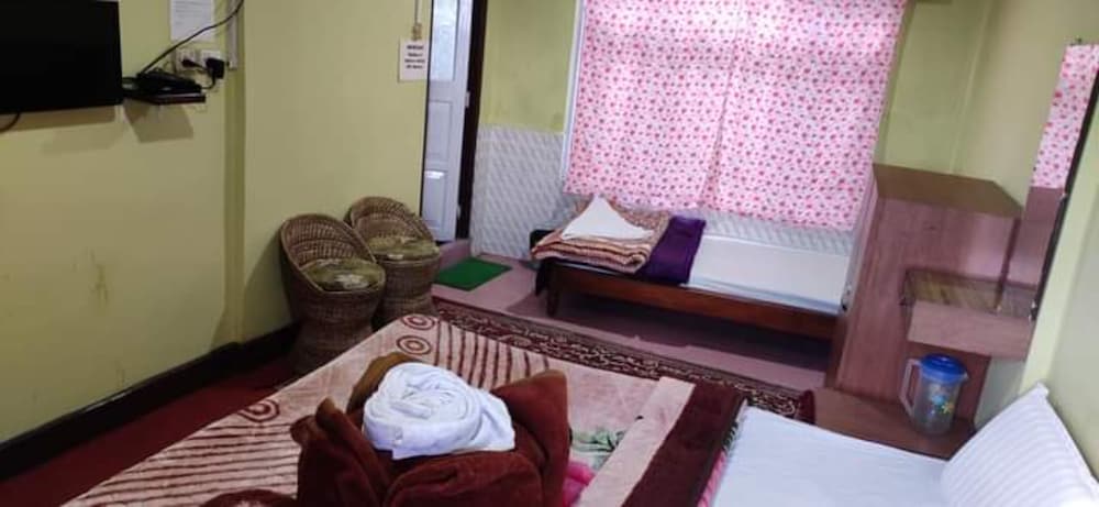 Deluxe Triple Room - Photo 3
