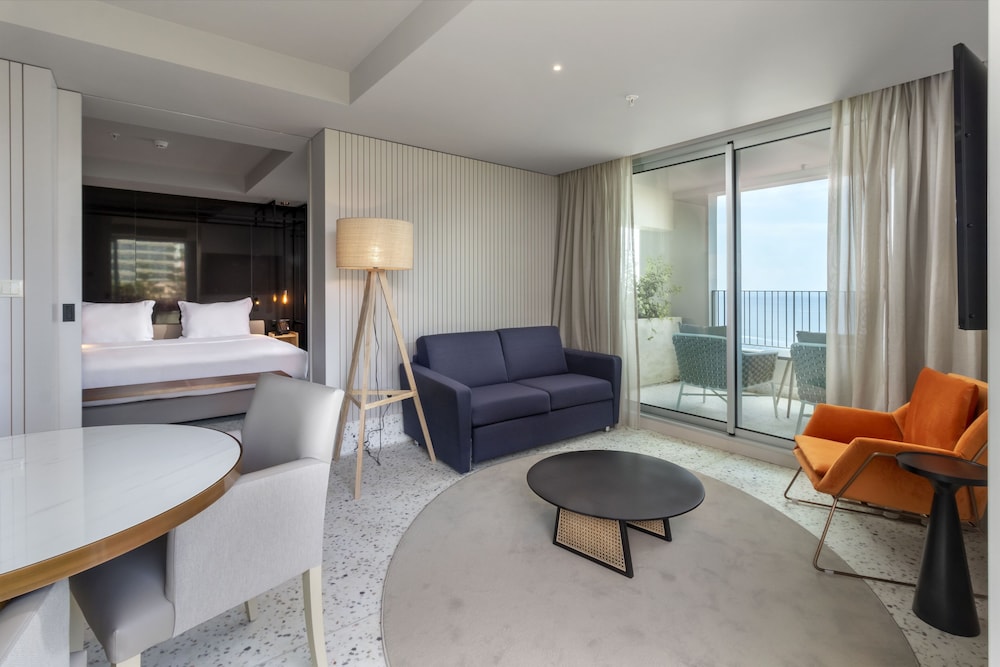 Ocean Suite