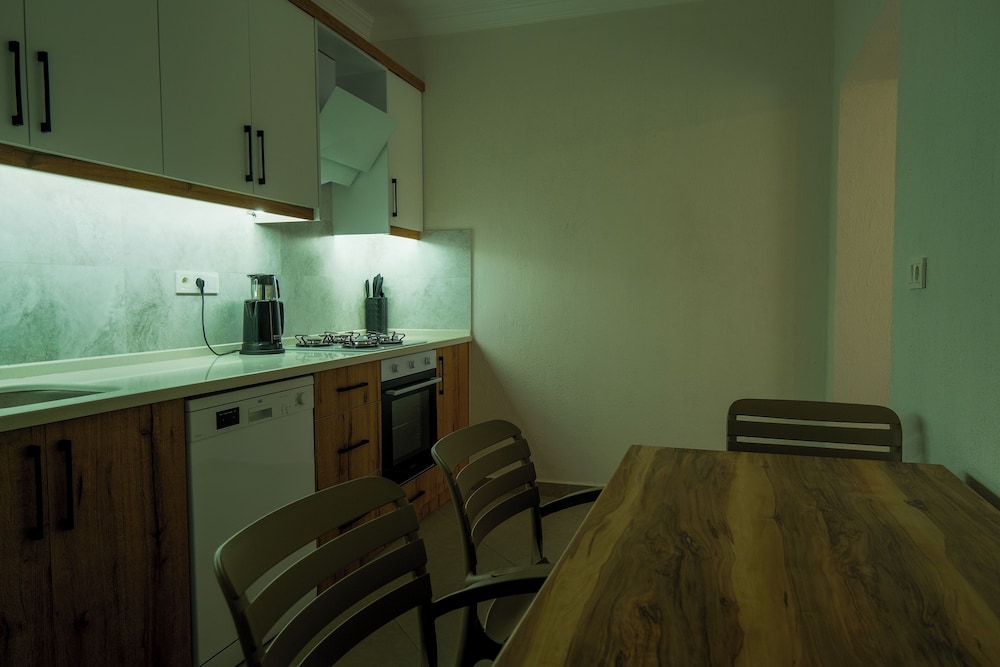 Classic Condo, 1 Bedroom - Photo 20