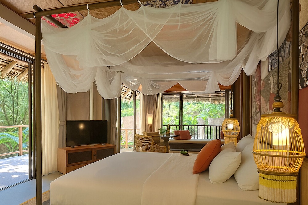 One Bedroom with Bathtub Villa - Photo 3