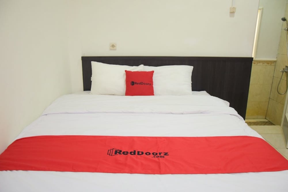 Deluxe Room - Photo 3