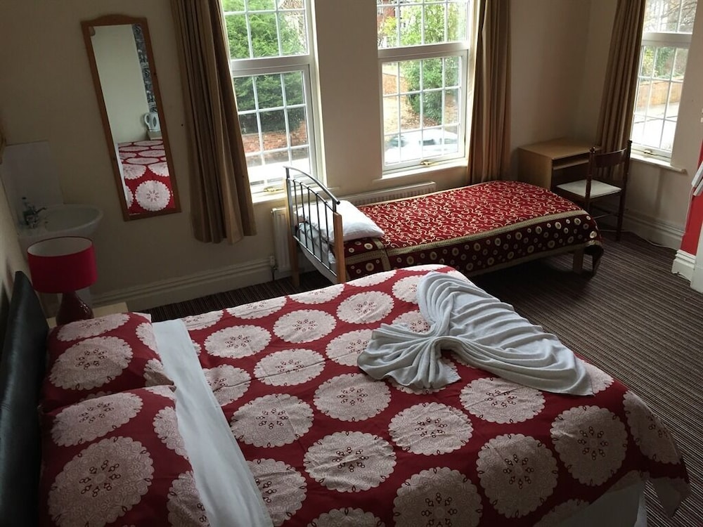 Family Triple Room Shared Bathroom