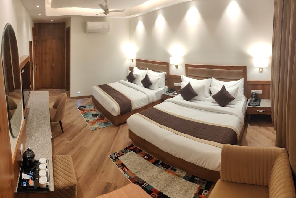 Family Room - Photo 1