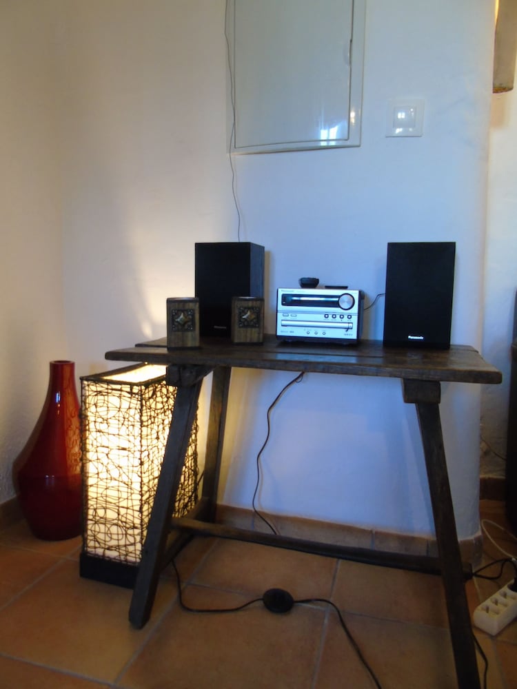 Romantic House, 1 Bedroom, Non Smoking, Kitchen photo 2