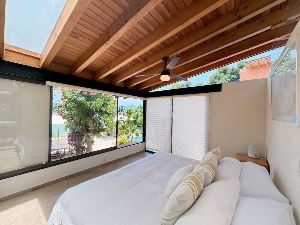 Family Apartment, Lake View