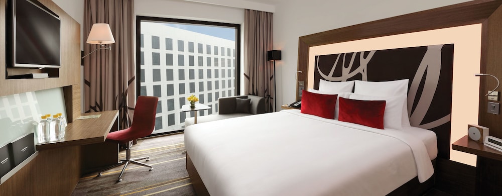 Standard Room, 1 King Bed