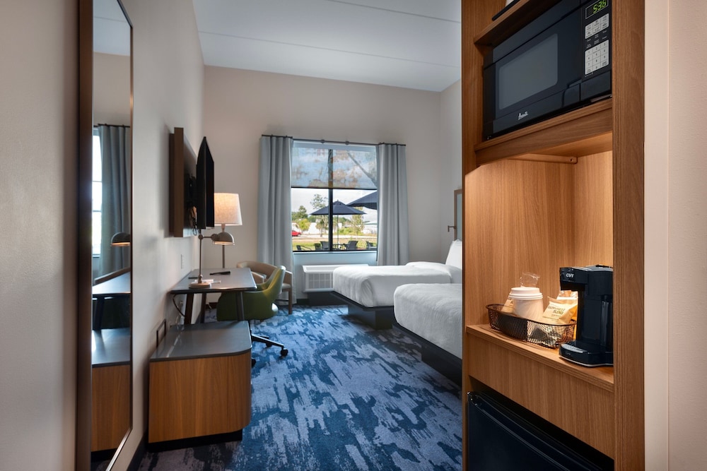 Standard Room, 2 Queen Beds (Hearing Accessible) - Photo 2