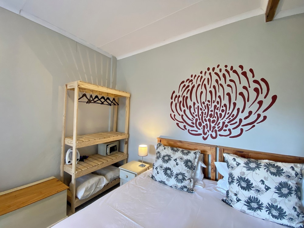 Sunbird Rooms photo 3