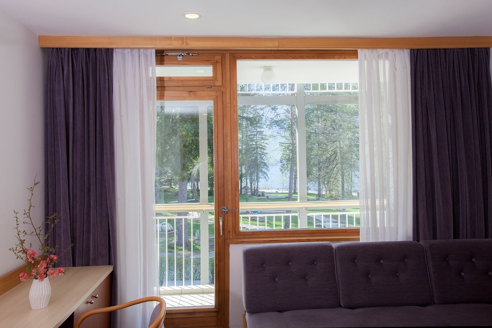 Superior Double or Twin Room, Balcony - Photo 13