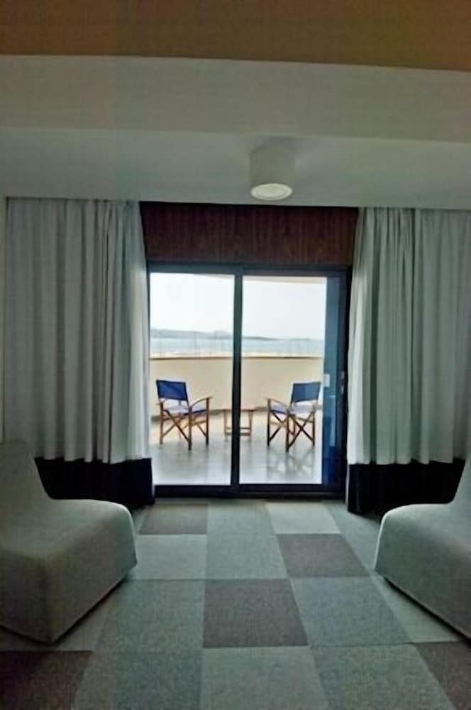 Superior Double or Twin Room, Sea View photo 3