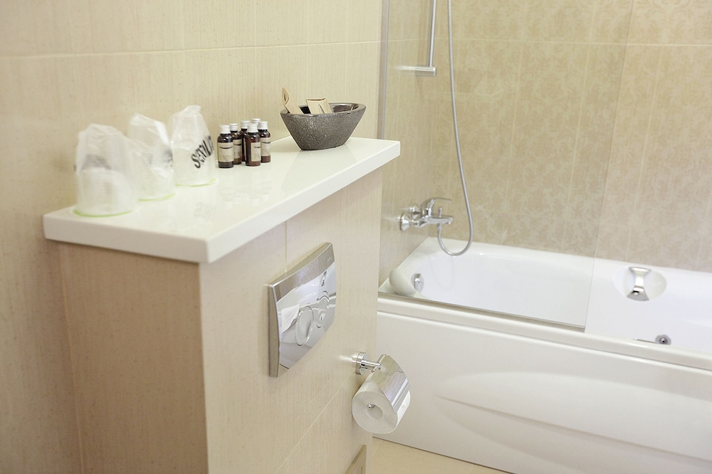 Executive Suite (2 Adults with Spa Access) photo 3