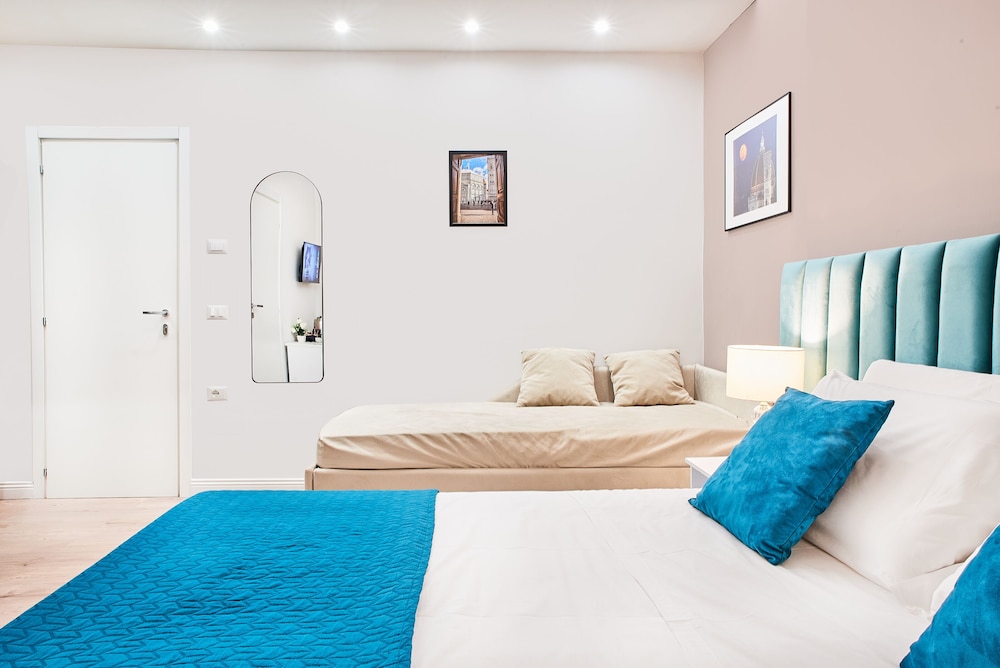 Business Triple Room photo 3
