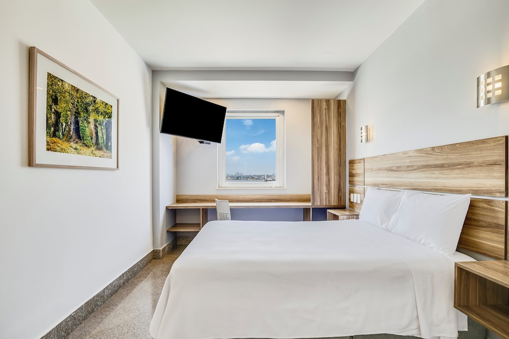 Standard Room - Photo 2