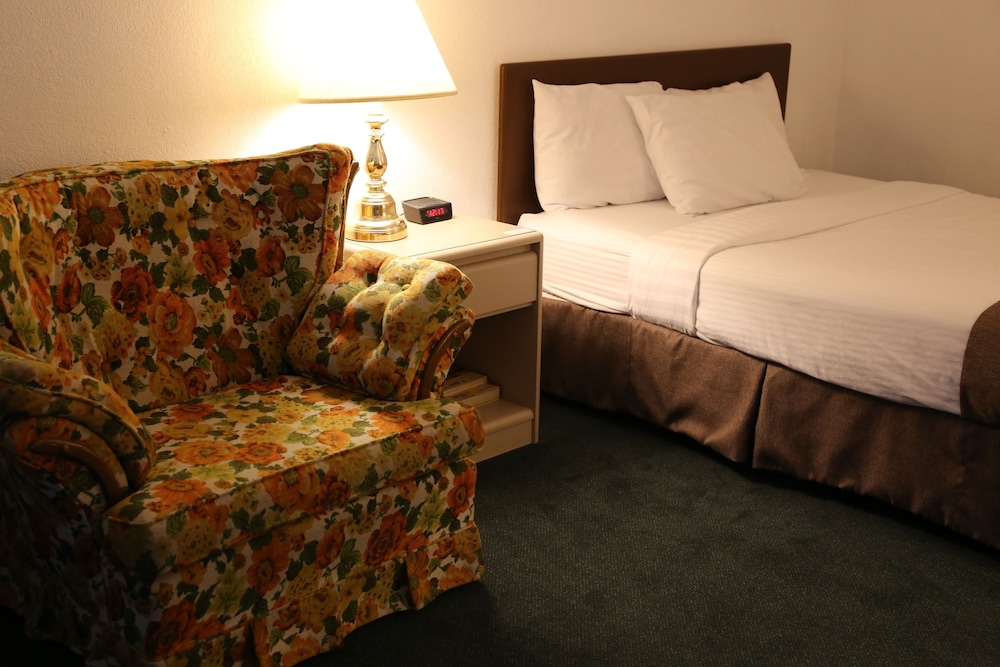 Room, 1 Queen Bed photo 3