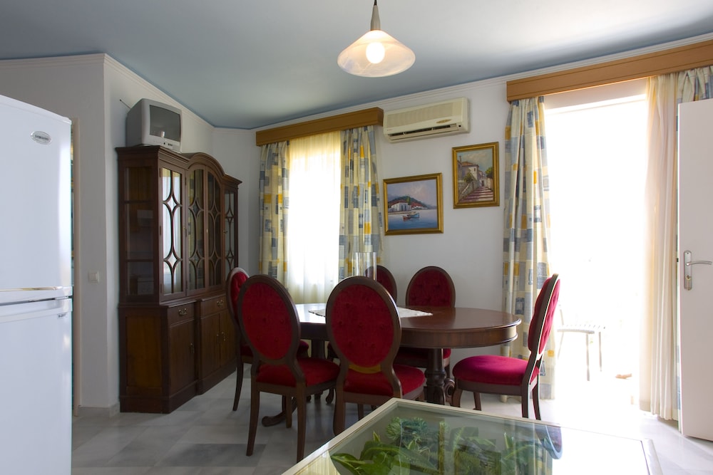 Luxury Suite, 2 Bedrooms, Sea View photo 3