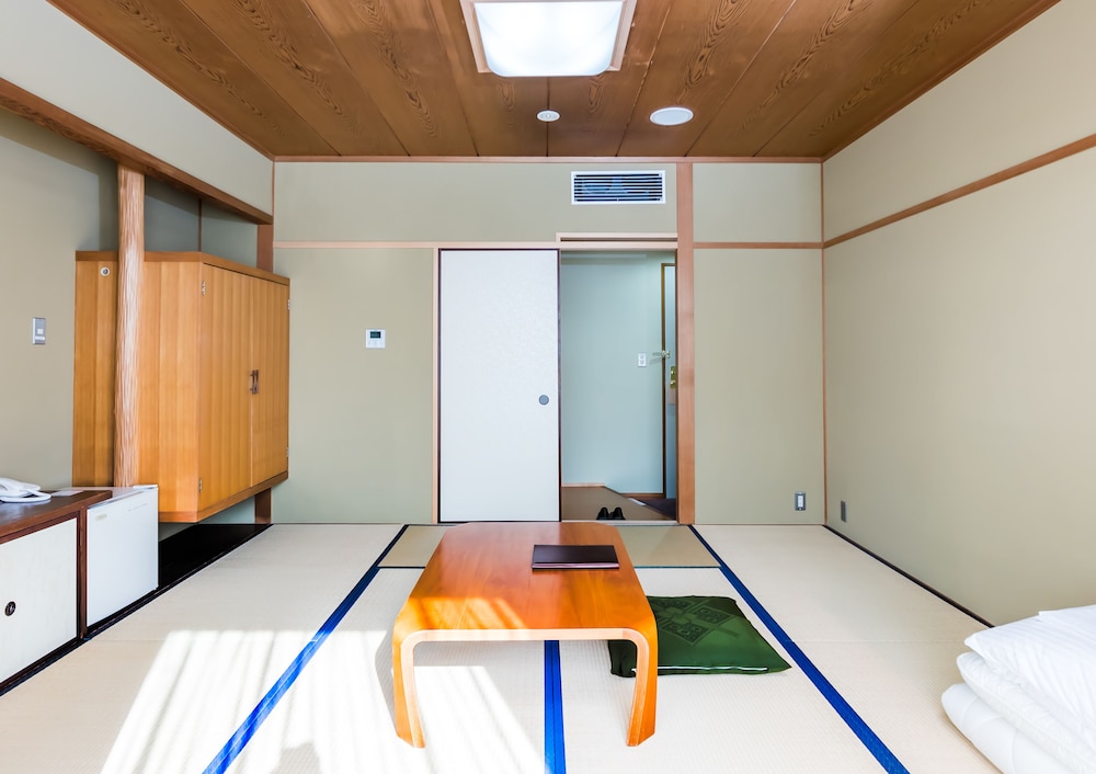 Japanese Style Room for 4 People photo 3