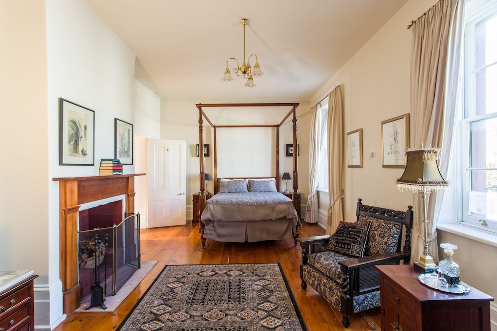 Luxury Apartment, 2 Bedrooms, Connecting Rooms, Ground Floor
