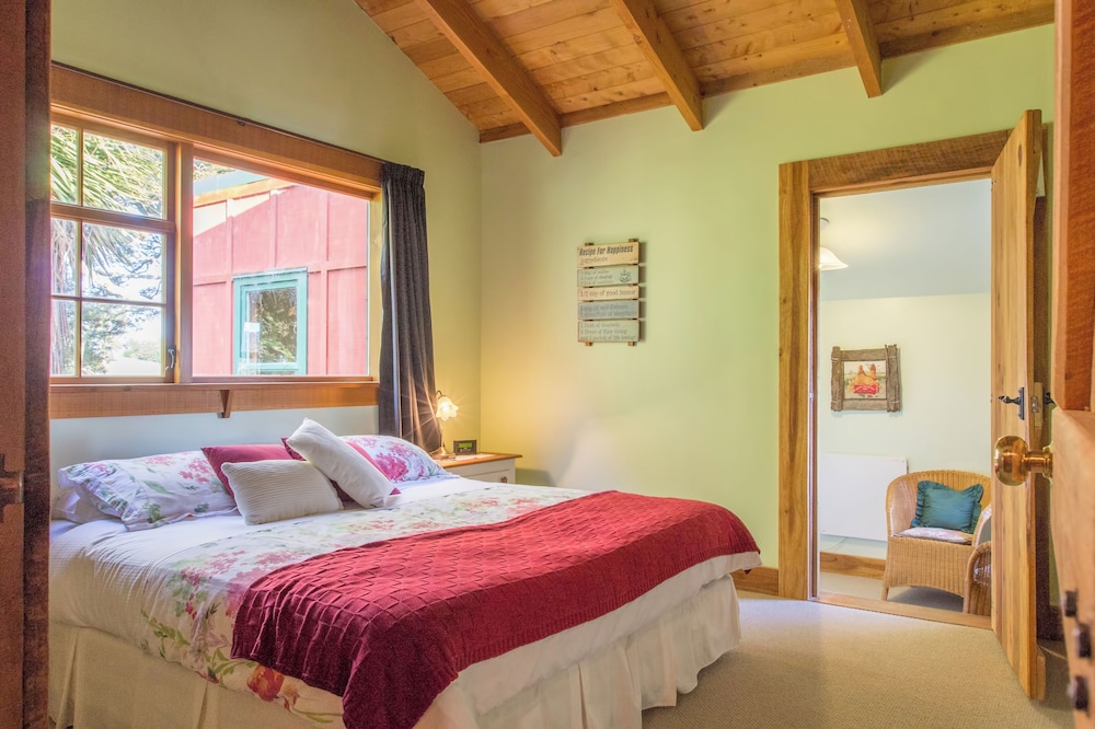 Comfort Room, 2 Bedrooms, Ensuite, River View photo 1