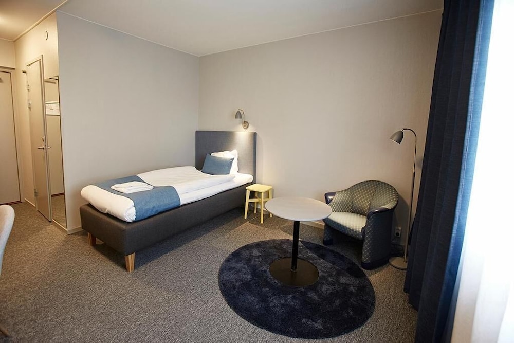 Basic Single Room photo 2