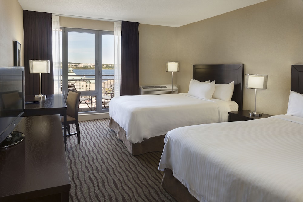 Room, 2 Double Beds, Harbor View