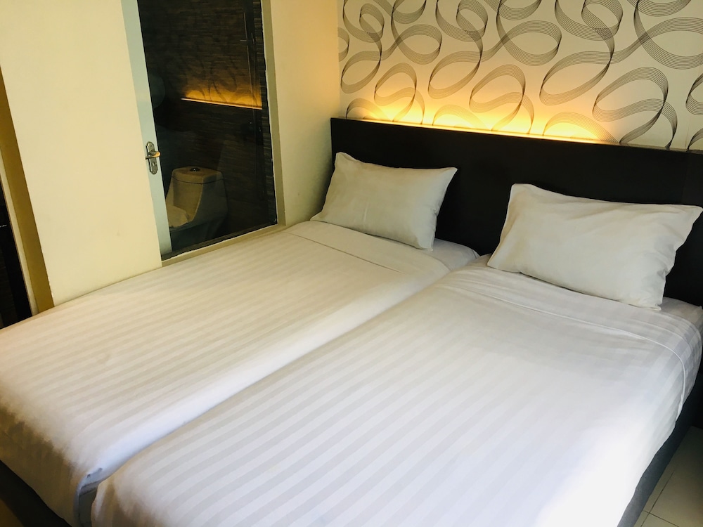 Superior Twin Room photo 2