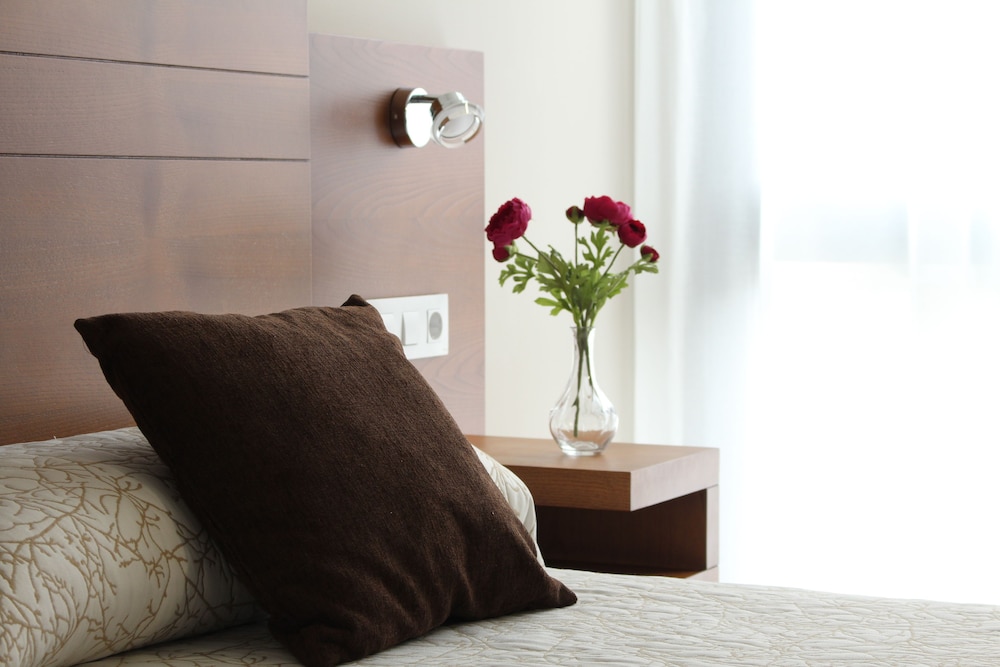 Twin Room - Photo 14
