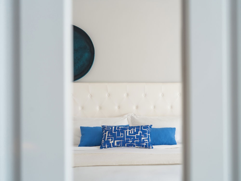 Ivory Suite - Photo 4