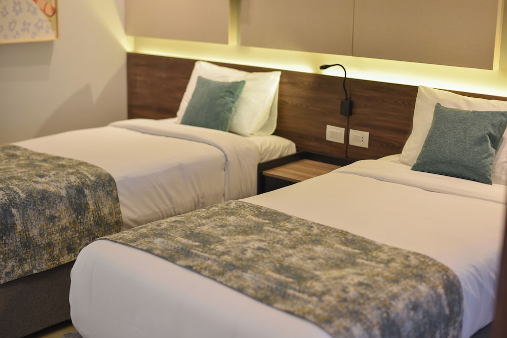 Deluxe Room (Family)
